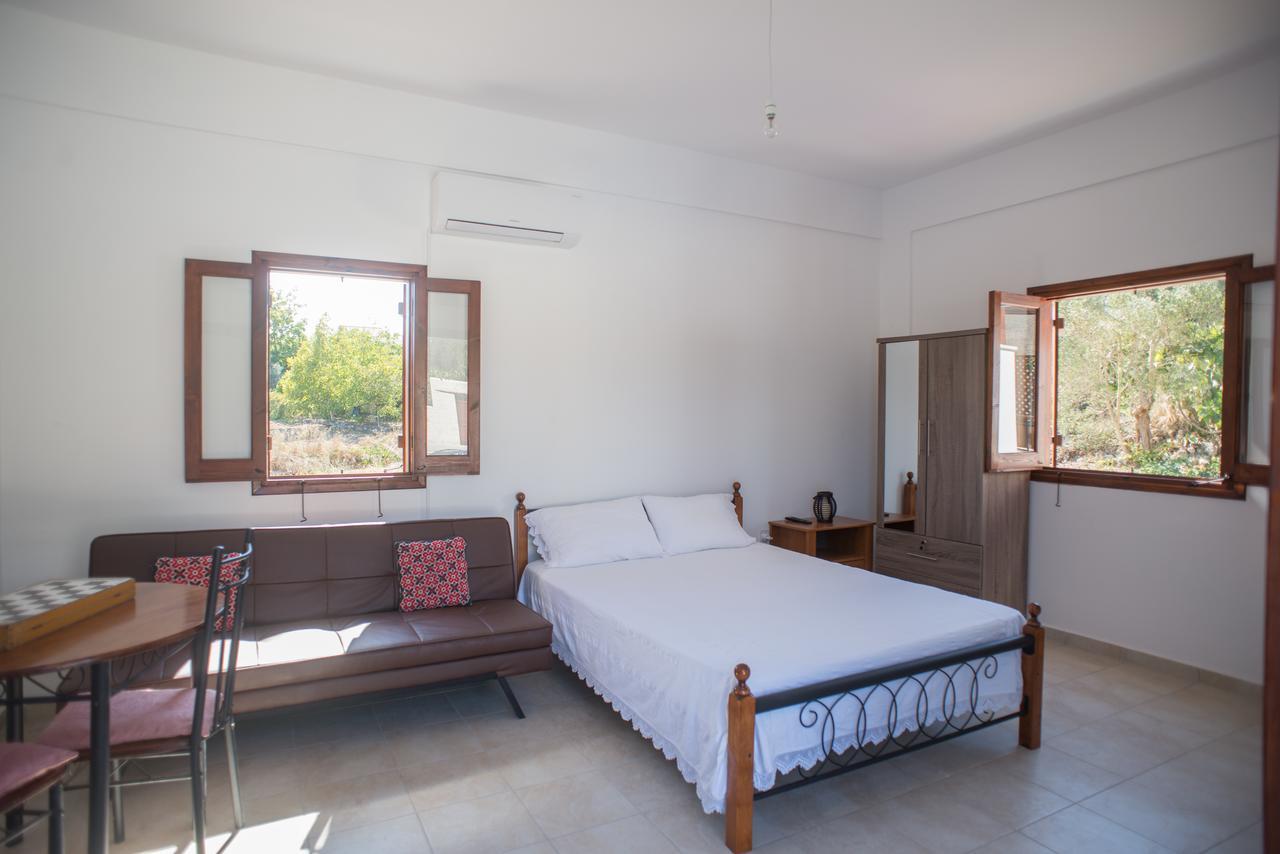 Pano Akourdalia Chloe'S House 게스트하우스 외부 사진